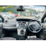 Renault Scenic - 1.6 VVT Dynamique 5dr