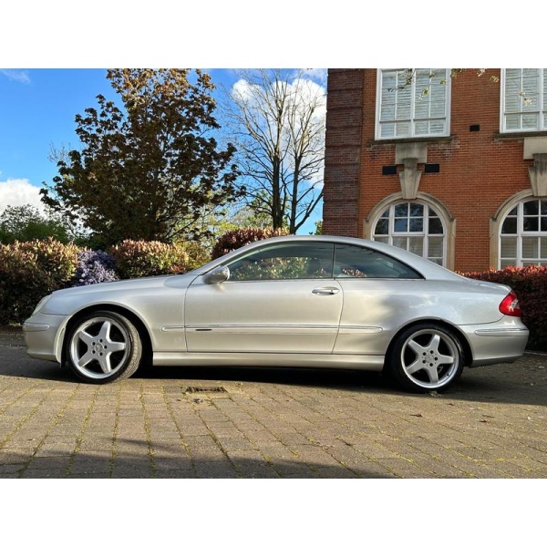 Mercedes-Benz CLK - 3.2 CLK320 Elegance 2dr
