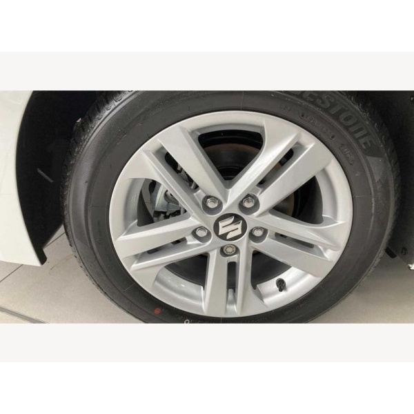 Suzuki Swace - 1.8 Hybrid Motion 5dr CVT