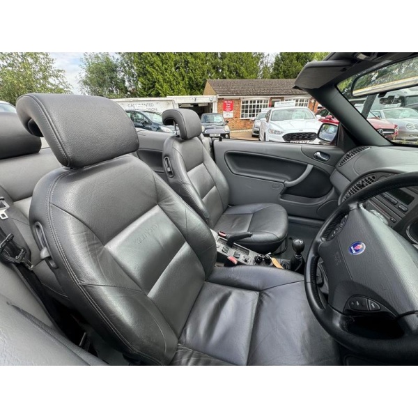 Saab 9-3 - 2.0T SE 2dr