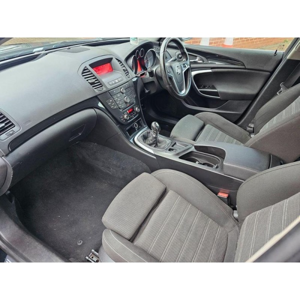 Vauxhall Insignia - 2.0 SRI CDTI 5d 128 BHP + ENGINE SEIZED