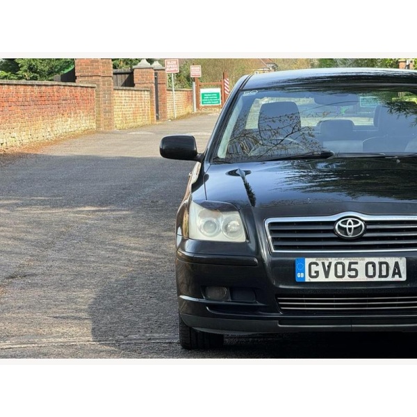 Toyota Avensis - 2.0L T SPIRIT VVT-I 4d 145 BHP