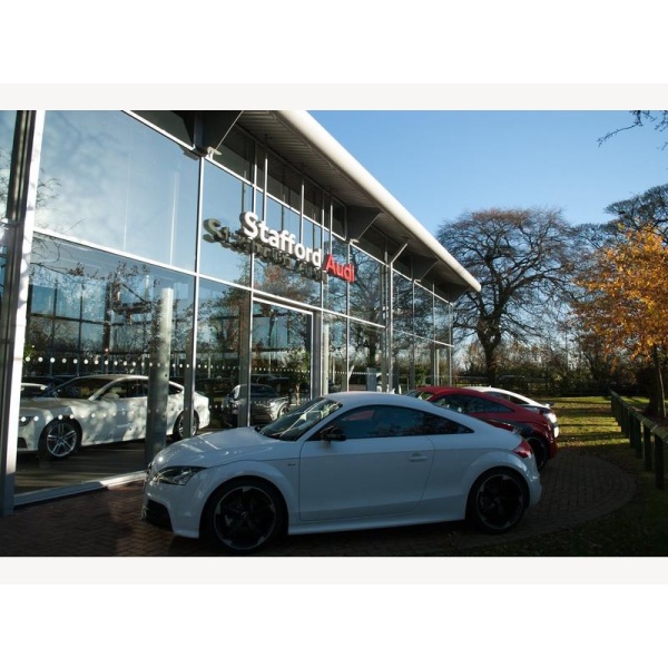 Audi A4 Avant - 2.0 TFSI 35 Black Edition S Tronic Euro 6 (s/s) 5dr
