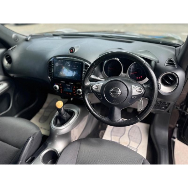 Nissan Juke - 1.6 Acenta Euro 5 (s/s) 5dr