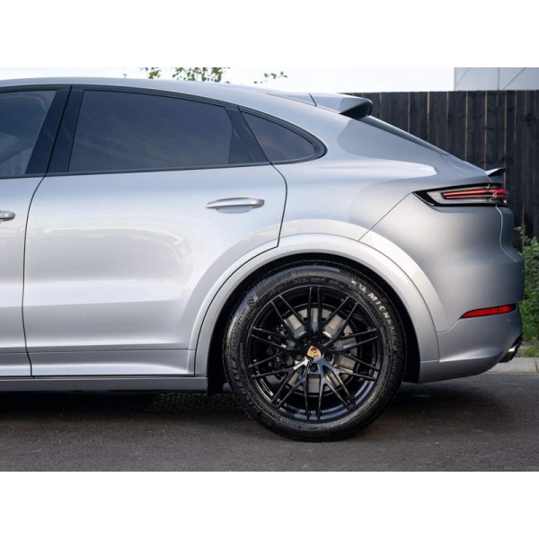 Porsche Cayenne - 4.0T V8 GTS TiptronicS 4WD Euro 6 (s/s) 5dr