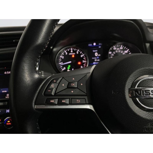 Nissan Qashqai - 1.3 DIG-T ACENTA PREMIUM 5d 158 BHP | Extended Warranties| AA Coverage*