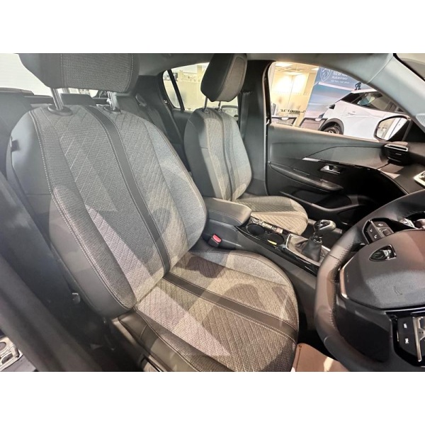 Peugeot 208 - 1.2 PureTech Allure Euro 6 (s/s) 5dr