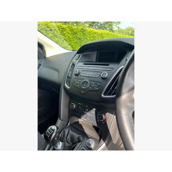 Ford Focus - 1.0T EcoBoost Zetec S Euro 6 (s/s) 5dr