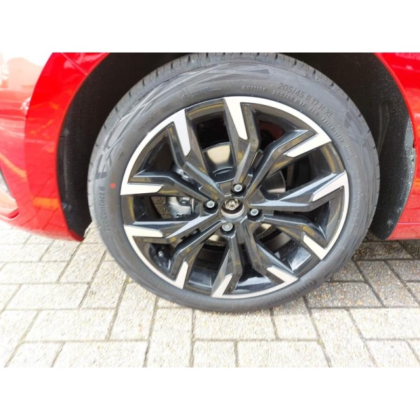 Renault Clio - 1.0 TCe techno Euro 6 (s/s) 5dr