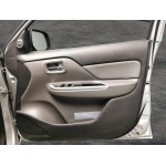 Mitsubishi L200 - 2.4 DI-D DC Warrior Pickup Double Cab 4WD (178 ps) - HEATED LEATHER