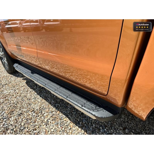 Ford Ranger - AUTOMATIC Crew Cab 4x4 Wildtrak 3.2L Leather Alloys Air Con Sensors Cruise
