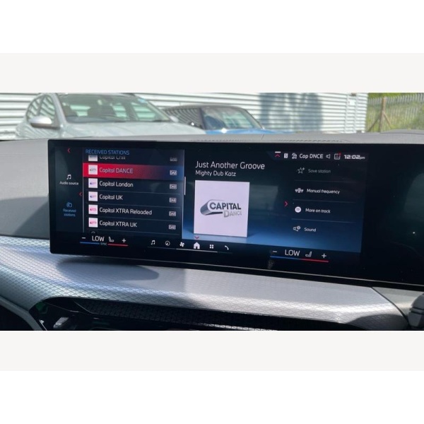 BMW 4 Series - M440i xDrive Convertible 3.0 2dr