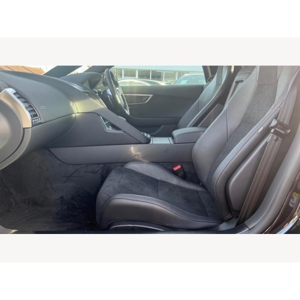 Jaguar F-type - 2.0 P300 R-Dynamic - SAVE 20,025.00. 2dr