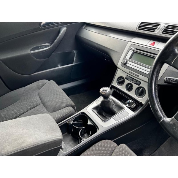 Volkswagen Passat - 2.0 TDI SE Euro 4 4dr