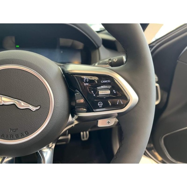 Jaguar XE - 2.0 P300i Sport Auto AWD Euro 6 (s/s) 4dr