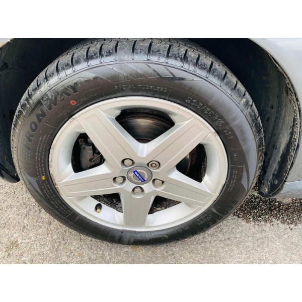 Volvo S40 - 1.6 S Euro 4 4dr