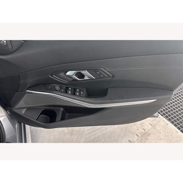 BMW 3 Series - 2.0 320i M Sport Auto Euro 6 (s/s) 4dr