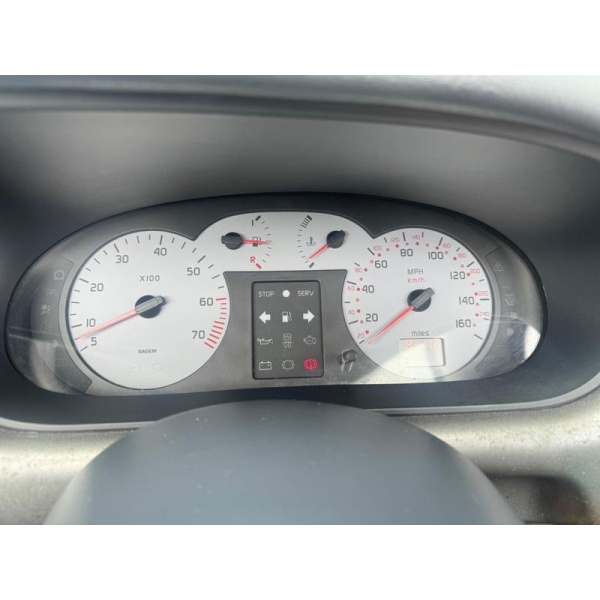 Renault Megane - 2.0 ide 16v Dynamique 2dr