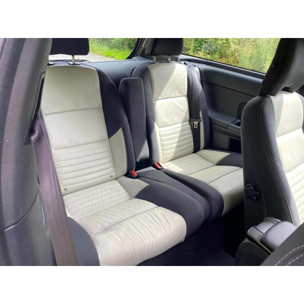 Volvo C30 - 1.6D R-Design Sport Coupe 2dr Diesel Manual (129 g/km, 108 bhp)