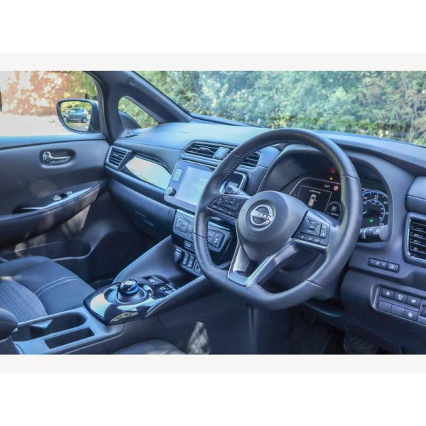 Nissan Leaf - 39kWh N-Connecta Auto 5dr