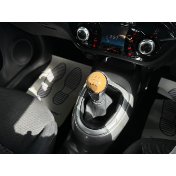 Nissan Juke - 1.6 Acenta Euro 5 (s/s) 5dr