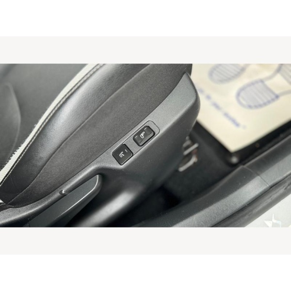 Citroen DS4 - 1.6 VTi DStyle Euro 5 5dr