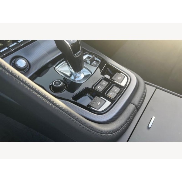 Jaguar F-type - 2.0 P300 R-Dynamic - SAVE 20,025.00. 2dr