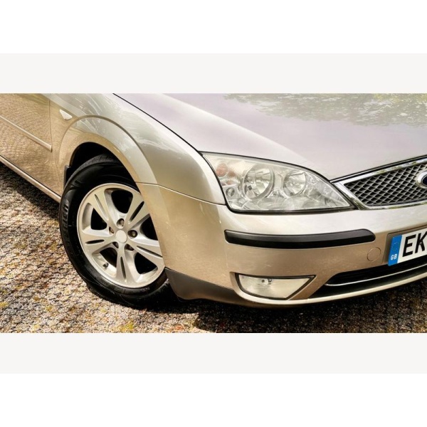Ford Mondeo - 2.0 TDCi Ghia X 5dr