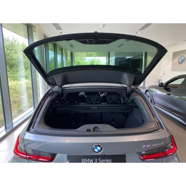 BMW 3 Series - 3.0 M340d MHT Touring Auto xDrive Euro 6 (s/s) 5dr