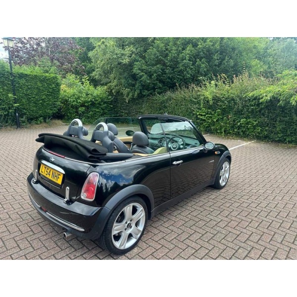MINI Convertible - 1.6 One Convertible 2dr Petrol Manual Euro 3 (90 ps)