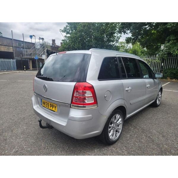 Vauxhall Zafira - 1.6 16V Active Plus MPV 5dr Petrol Manual Euro 4 (115 ps)
