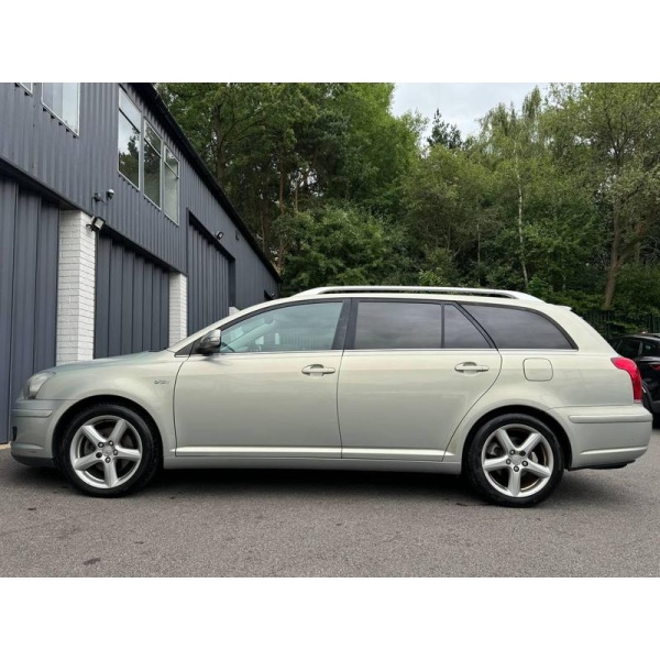 Toyota Avensis - 2.2 D-4D T180 Estate 5dr Diesel Manual (163 g/km, 175 bhp)