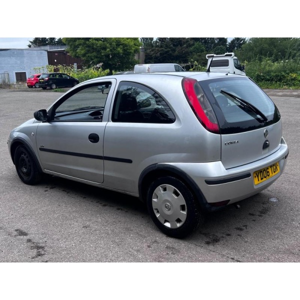 Vauxhall Corsa - 1.0i Life 3dr