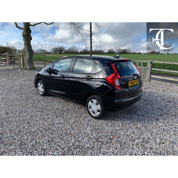 Honda Jazz - 1.3 I-VTEC S 5d 101 BHP