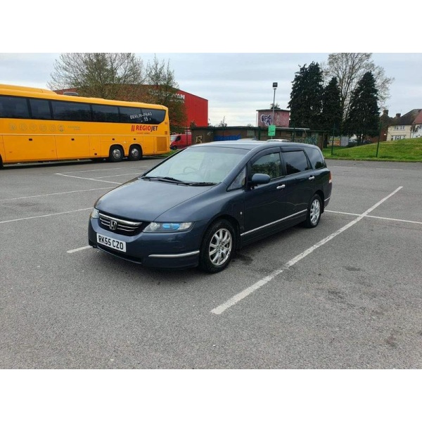 Honda Odyssey - 2.4 5dr