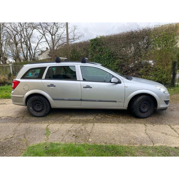 Vauxhall Astra - 1.7 CDTi ecoFLEX Life Estate 5dr Diesel Manual (a/c) (119 g/km, 108 bhp)