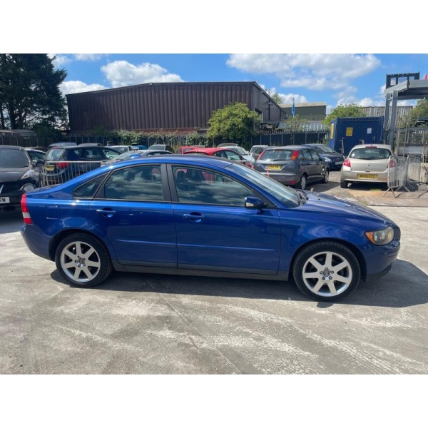 Volvo S40 - 2.0D SE 4dr