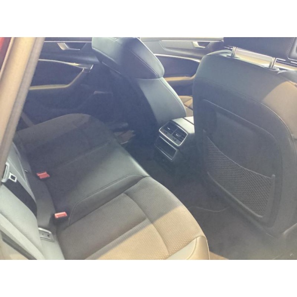 Audi A6 - AUDI A6 Black Edition 40 TDI quattro 204 PS S tronic 2.0 4dr