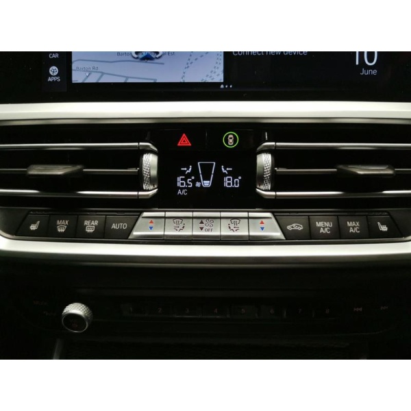 BMW 3 Series - 2.0 330e 12kWh M Sport Plug-in (292 ps) - BLUETOOTH - ADAPTIVE LED LIGHTS 4dr