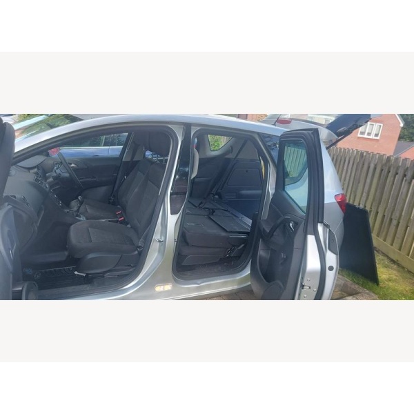 Vauxhall Meriva - 1.4T 16V Exclusiv MPV 5dr Petrol Manual Euro 5 (120 ps)