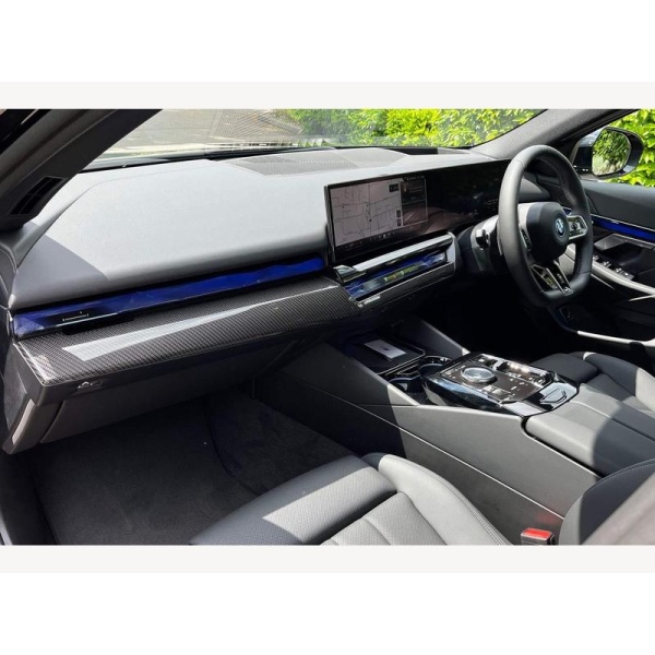 BMW i5 - 40 83.9kWh M Sport Pro Touring Auto eDrive 5dr (11kW Charger)