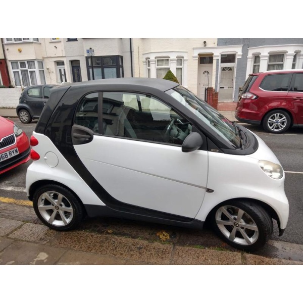 Smart Fortwo - 1.0 MHD Pulse Coupe 2dr Petrol SoftTouch Euro 5 (s/s) (71 bhp)