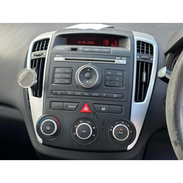 KIA Ceed - 1.4 1 Euro 4 5dr