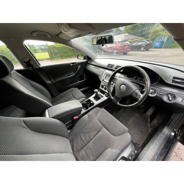 Volkswagen Passat - 2.0 TDI SE Euro 4 4dr