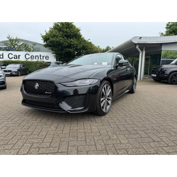 Jaguar XE - 2.0 P250i R-Dynamic HSE Black Auto Euro 6 (s/s) 4dr