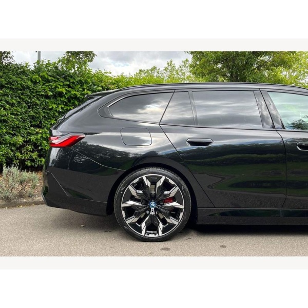 BMW i5 - 40 83.9kWh M Sport Pro Touring Auto eDrive 5dr (11kW Charger)