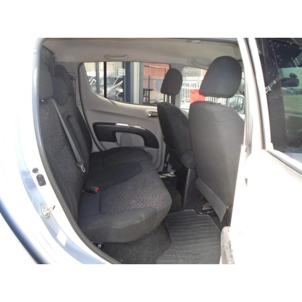 Mitsubishi L200 - 2.5 DI-D Warrior 4WD Euro 5 4dr (LB)