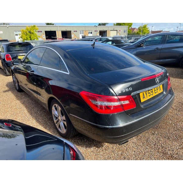 Mercedes-Benz E Class - 3.0 E350 CDI V6 BlueEfficiency SE G-Tronic Euro 5 2dr