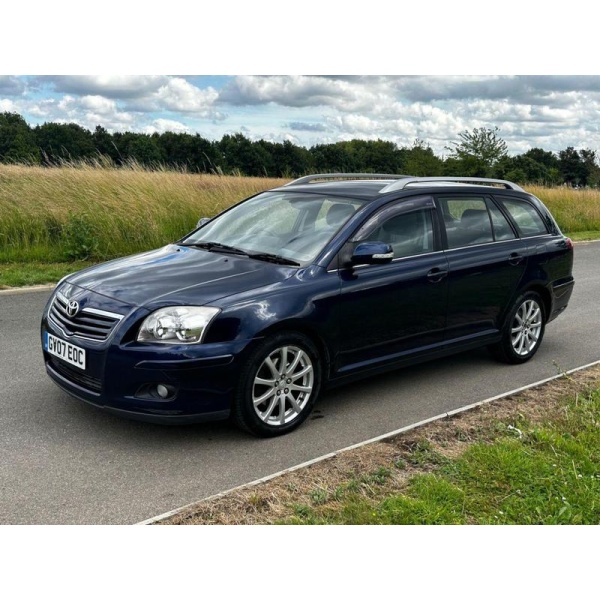 Toyota Avensis - 2.0 T SPIRIT VVT-I 145 BHP AUTOMATIC 5DR ESTATE