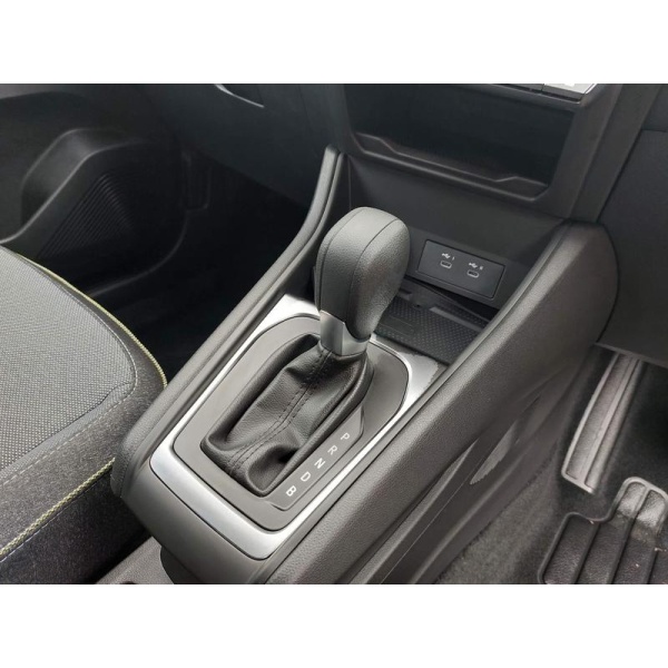 Renault Captur - techno E-Tech full hybrid 145 ^MY25] 1.6 5dr